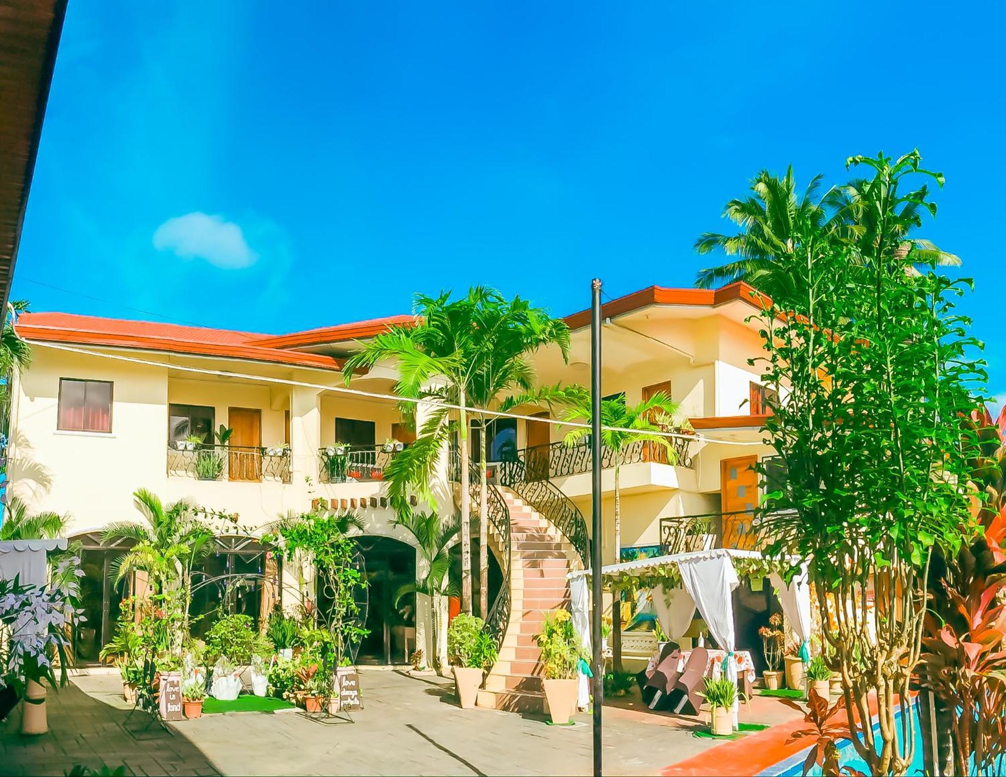 Ladolcevita Inland Resort Cabadbaran Exterior foto
